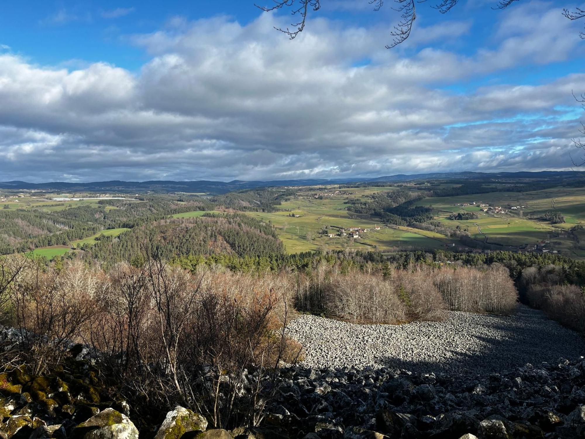 Les Roulottes De La Ferme Des Chanaux Saint-Julien-d'Ance Exteriér fotografie